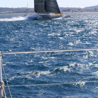 "Water-Wizards" chasing "l'Hydroptère DCNS"  next to Hyères